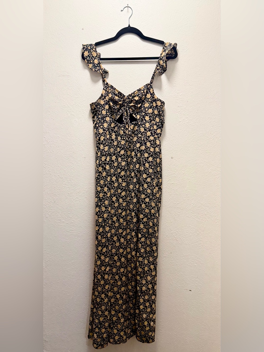 Lulu's Black Maxi Dress with Golden Yellow Floral Print and Tie Front - Picture 3 of 7